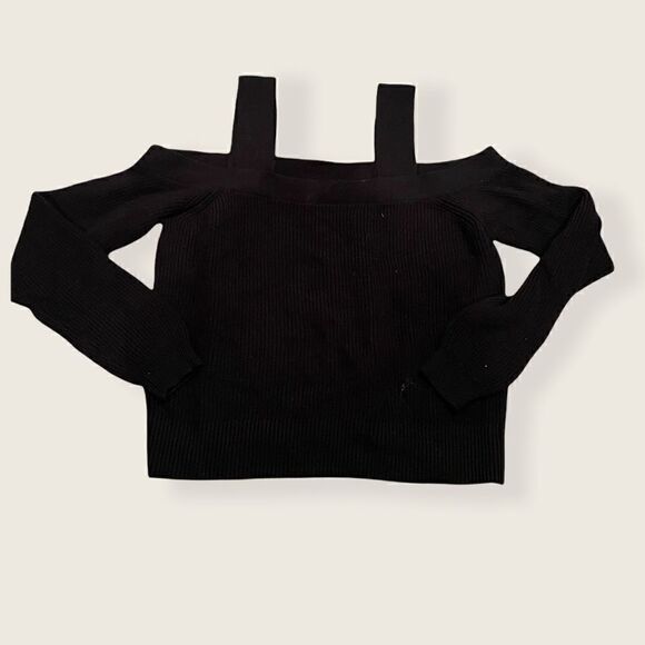 Kendall & Kylie size M Black Cropped Off-Shoulder Chunky Sweater - Picture 3 of 6